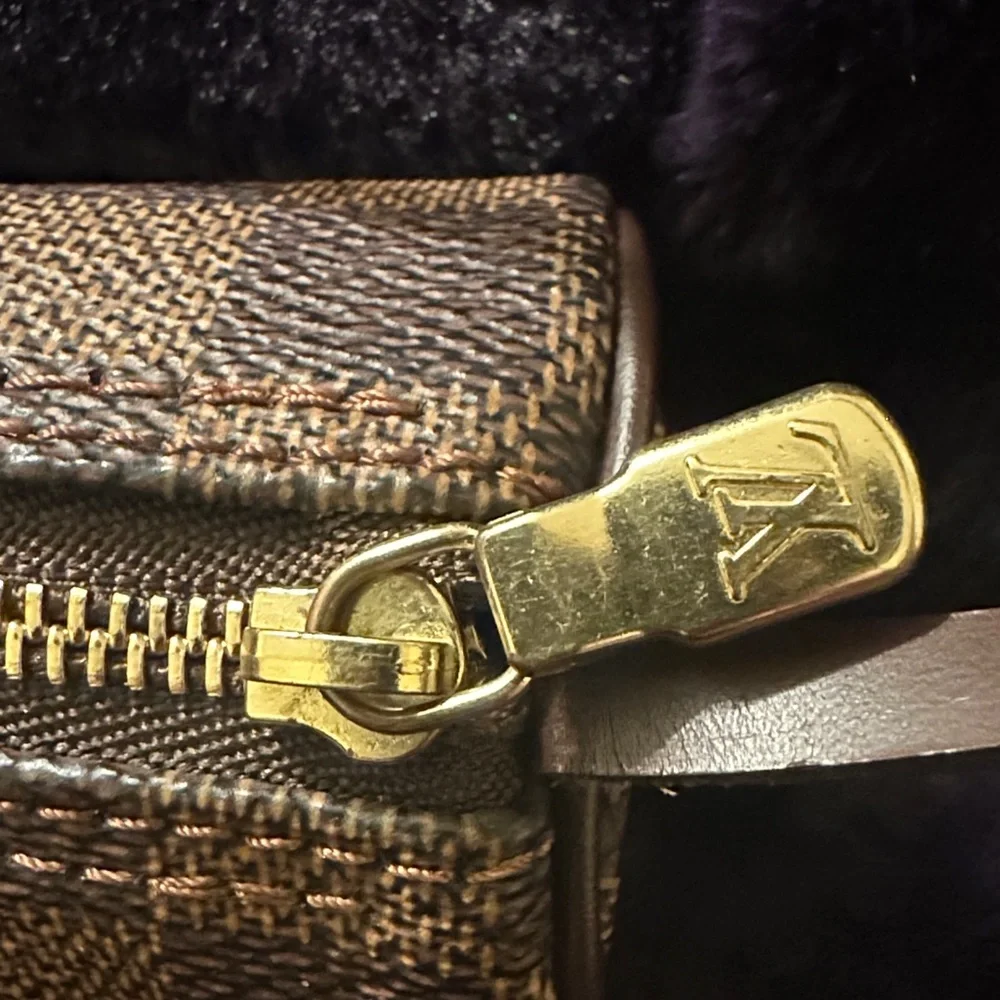 LOUIS VUITTON Damier Ebene Papillon Pouch LV Auth - Picture 6 of 10